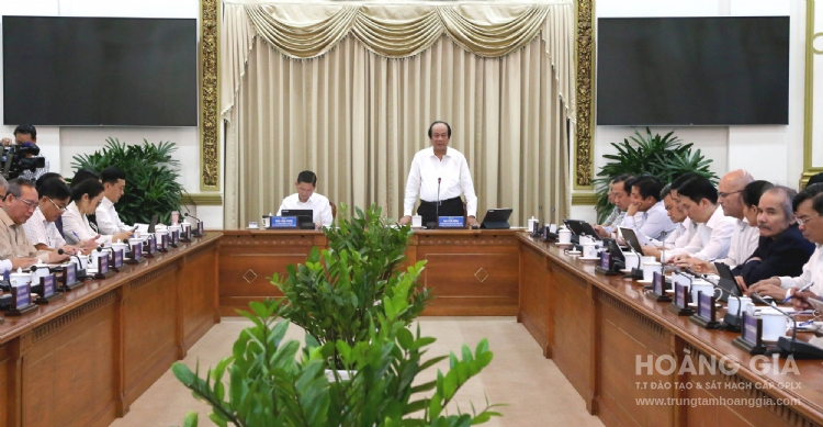 Người Dân TP.HCM được cấp đổi bằng lái xe qua mạng 'mọi lúc, mọi nơi' từ tháng 12/2019