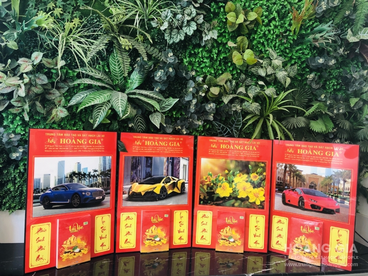 GHI DANH HỌC LÁI NHẬN LỊCH NĂM MỚI 2020