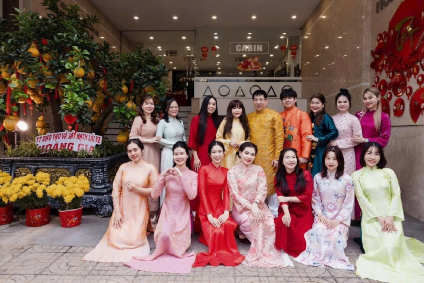 Ngày khai trương Mùng 8 Tết, học viên đến ghi danh tại Trung Tâm Hoàng Gia sẽ nhận ngay 2 triệu